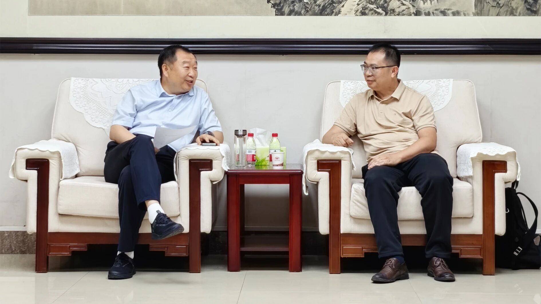 会见现场.jpg 会见现场.jpg